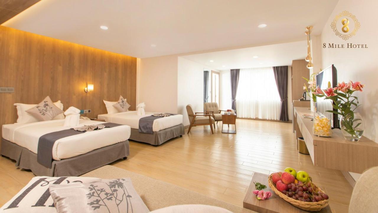 8 Mile Hotel Rangum Exterior foto
