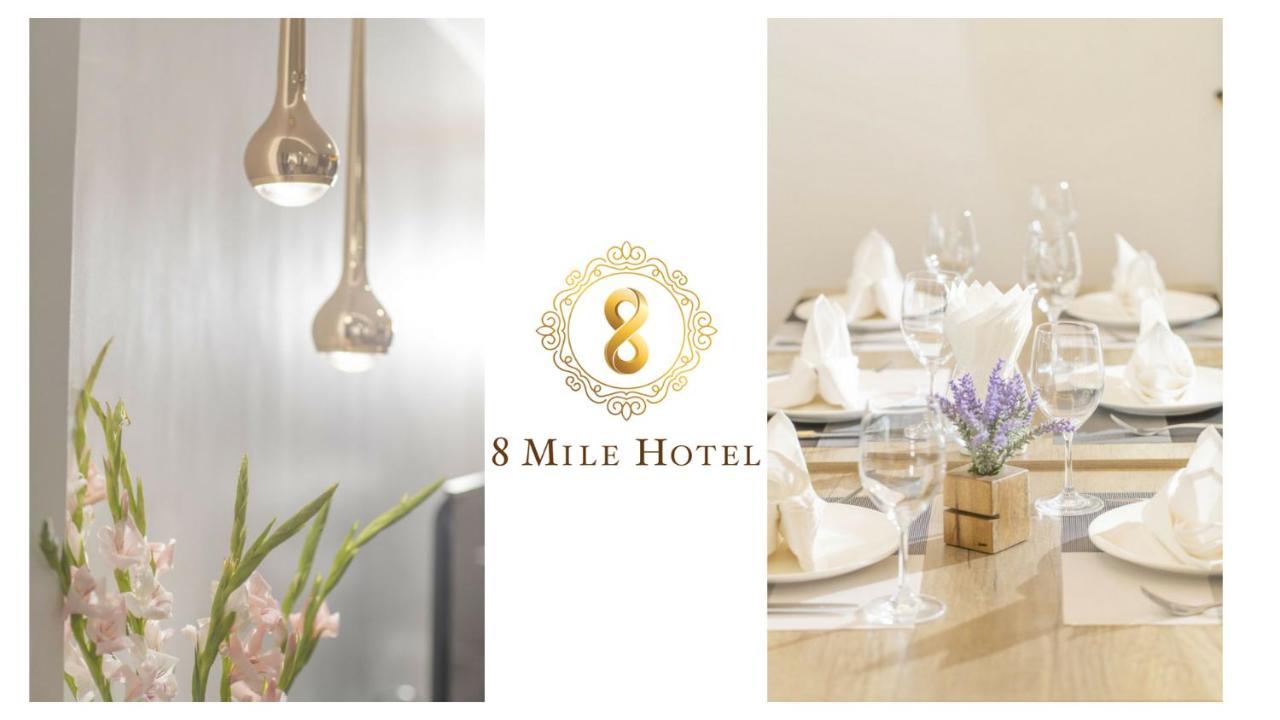 8 Mile Hotel Rangum Exterior foto